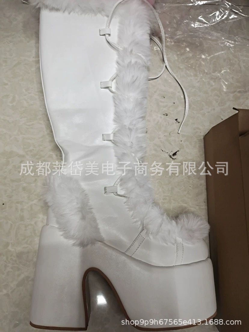 Simple Autumn Boots