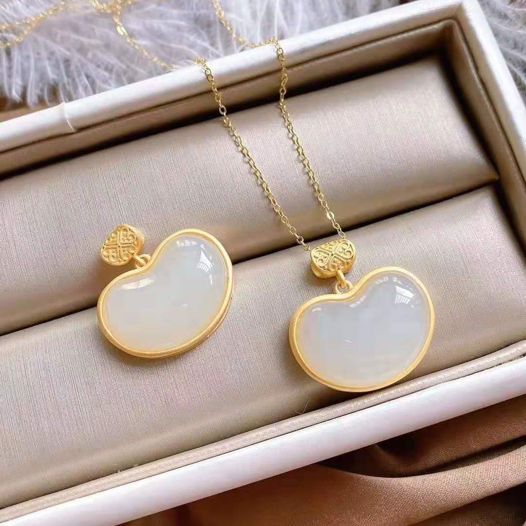 Relaxed Textured Set