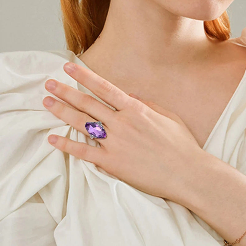 Pretty Pendant Jewelry