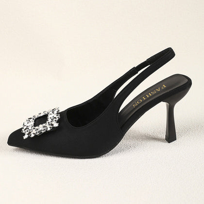 Relaxed Flat Sandals