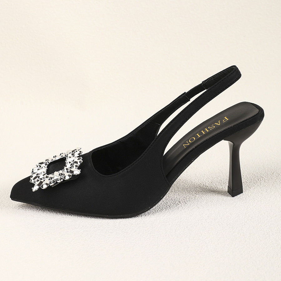 Relaxed Flat Sandals