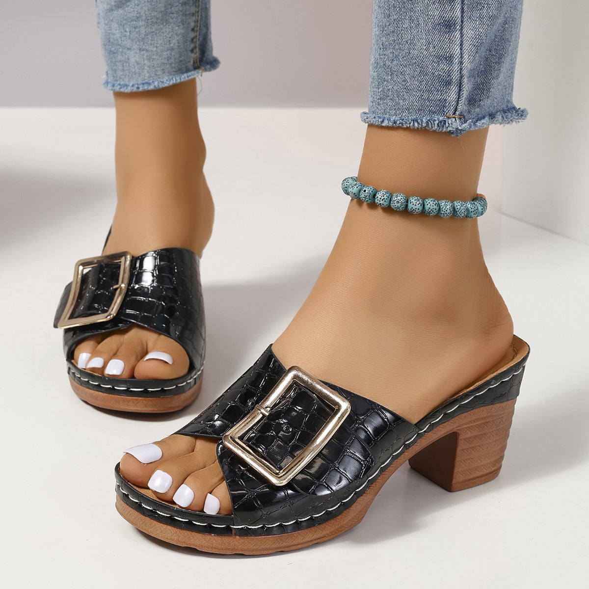 Everyday Flat Sandals