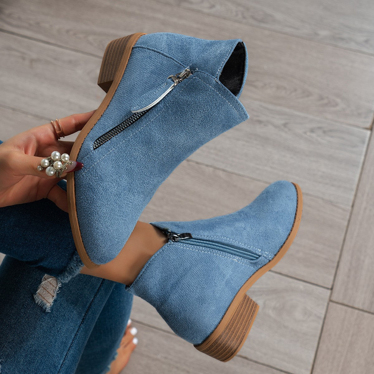 Natural Pointed Boots