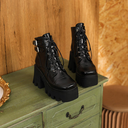 Airy Warm Boots