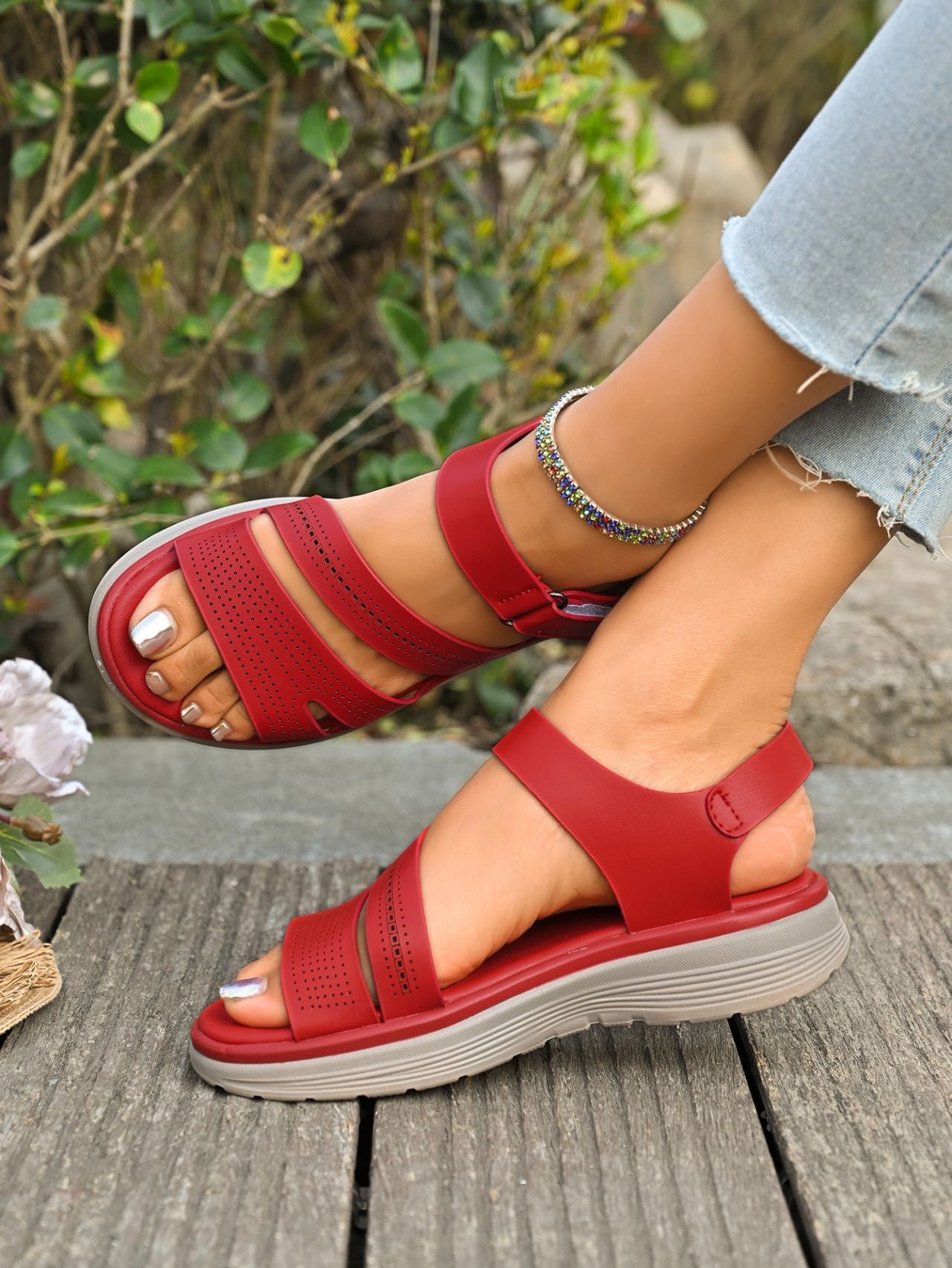 Minimal Comfort Sandals