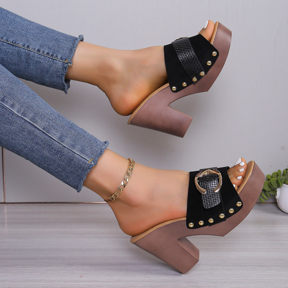 Breezy Strappy Sandals