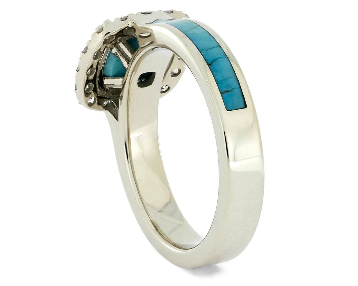 Pretty Gold Jewelry