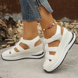 Simple Vacation Sandals