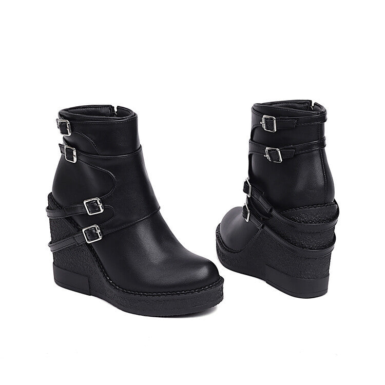 Relaxed Lug-Sole Boots