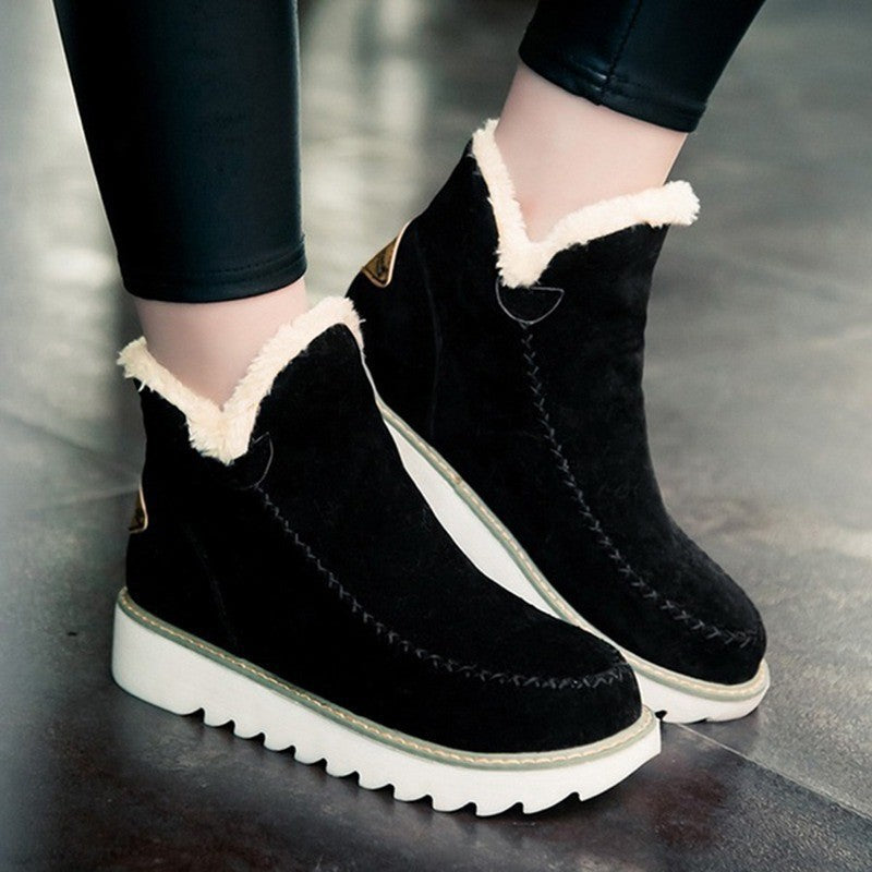 Minimal Casual Boots
