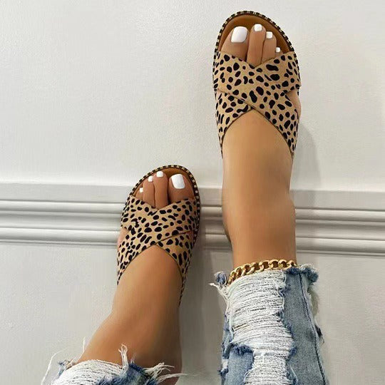 Relaxed Leather Sandals