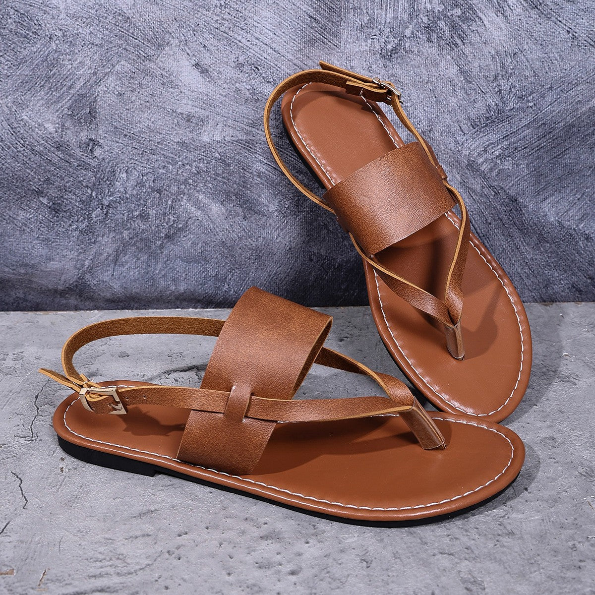 Relaxed Raffia Sandals