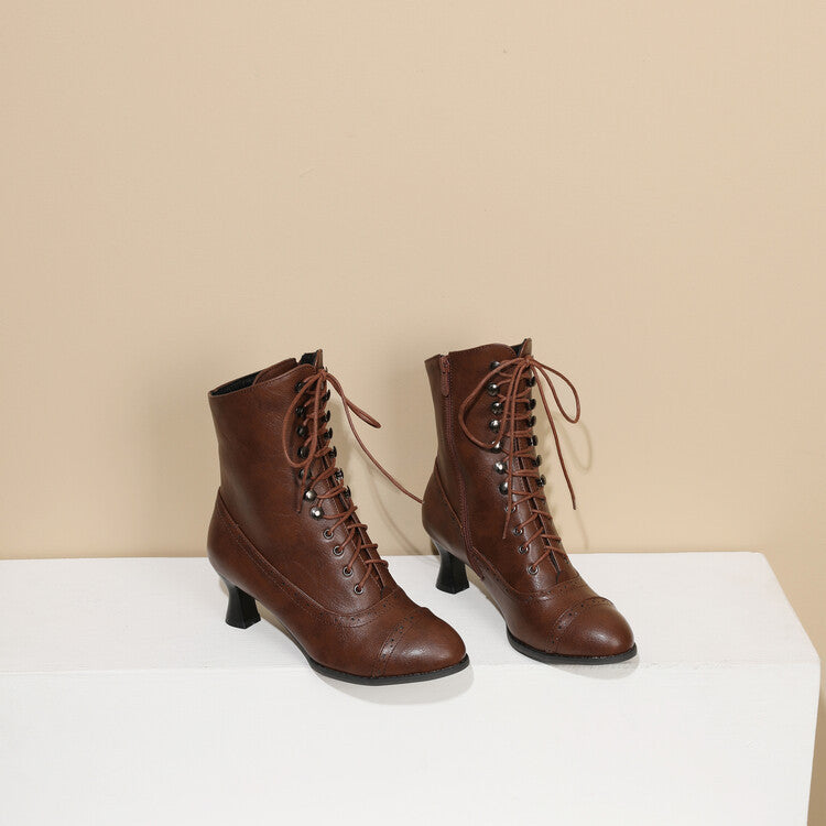 Minimal Western Boots