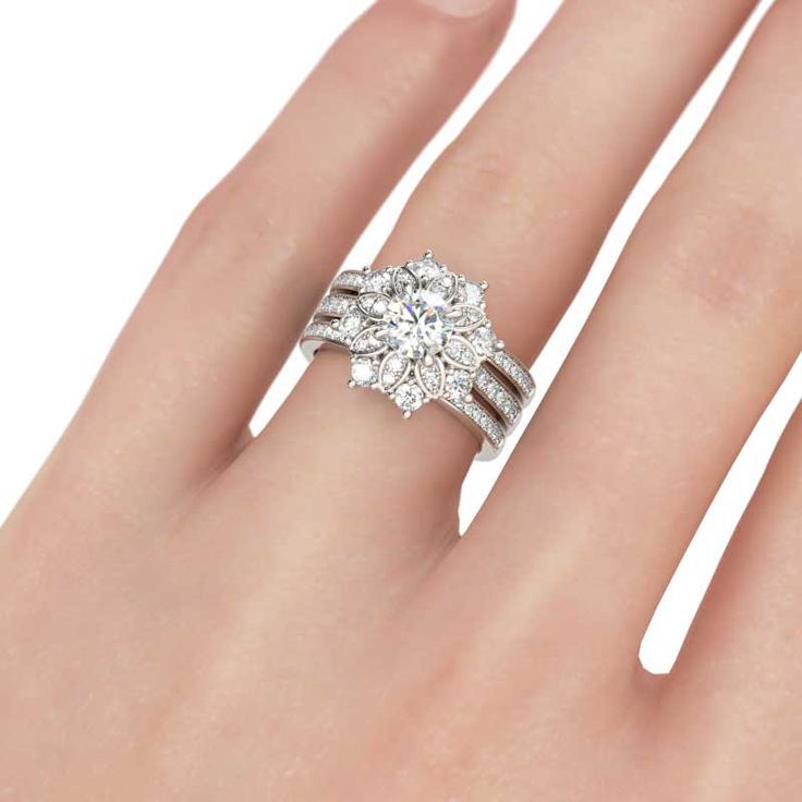 Minimalist Gold Jewelry