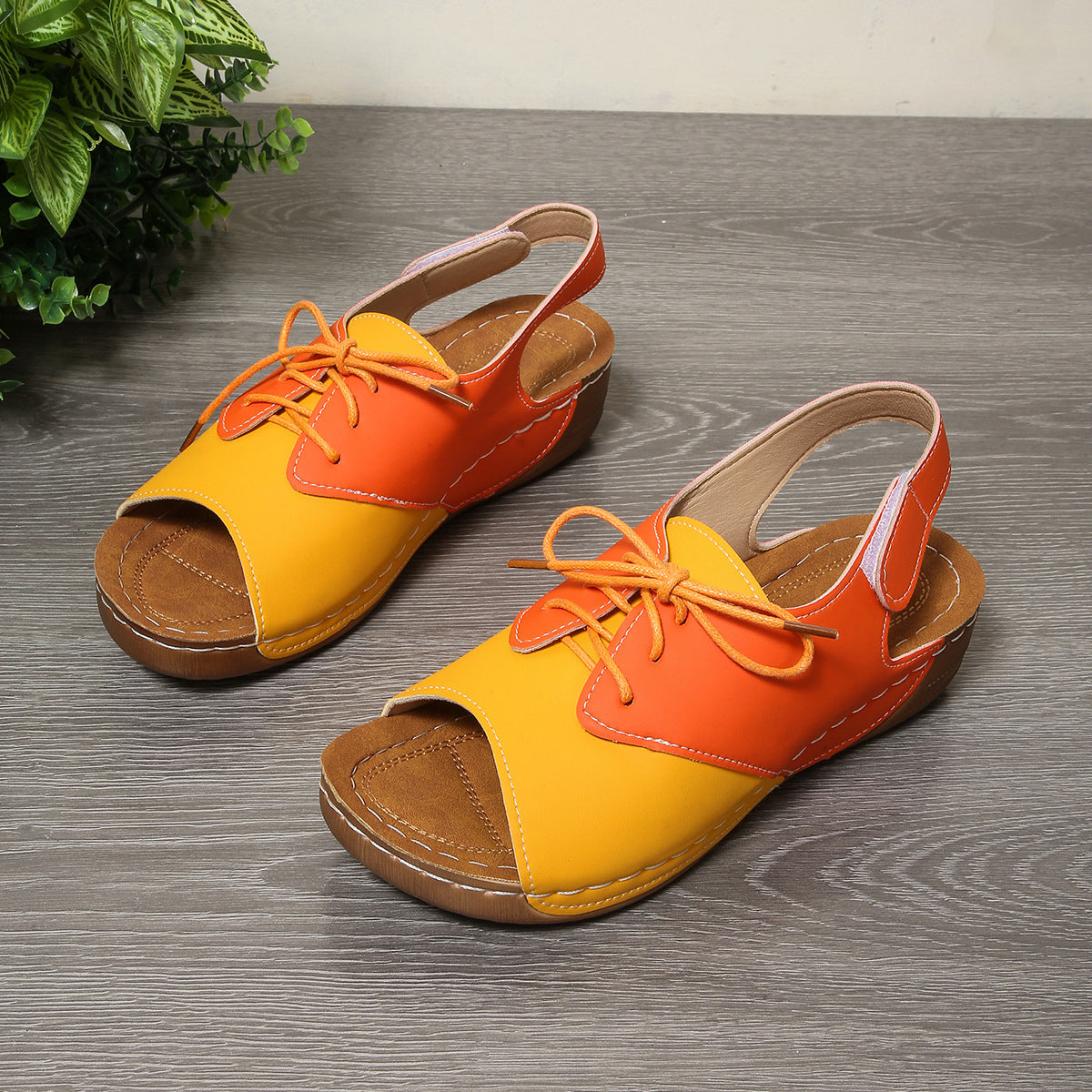 Daily Raffia Sandals
