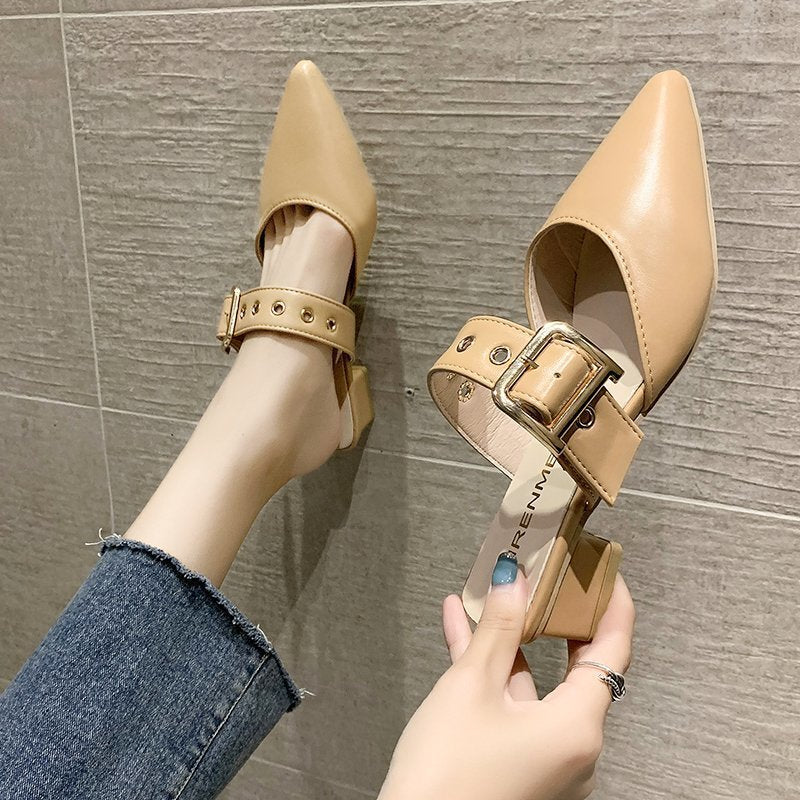 Comfortable Minimal Sandals