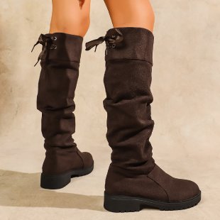Relaxed Textured Boots