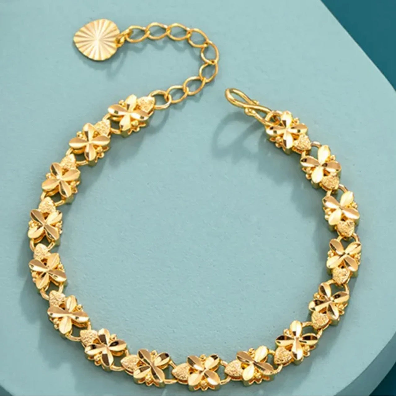 Light Elegant Jewelry