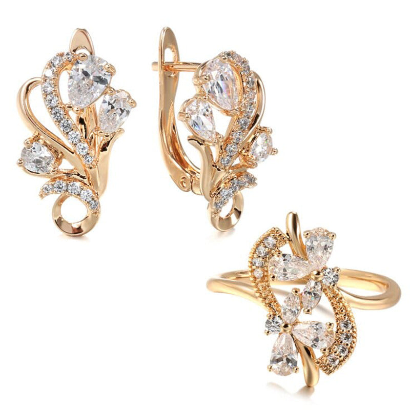 Vintage Floral Jewelry