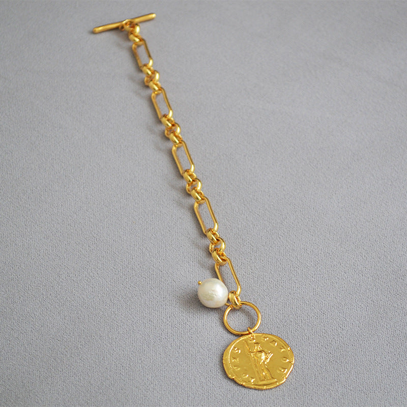 Everyday Minimal Jewelry