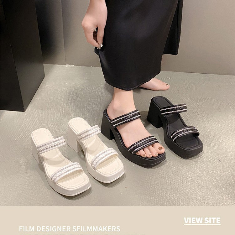 Minimal Summer Sandals