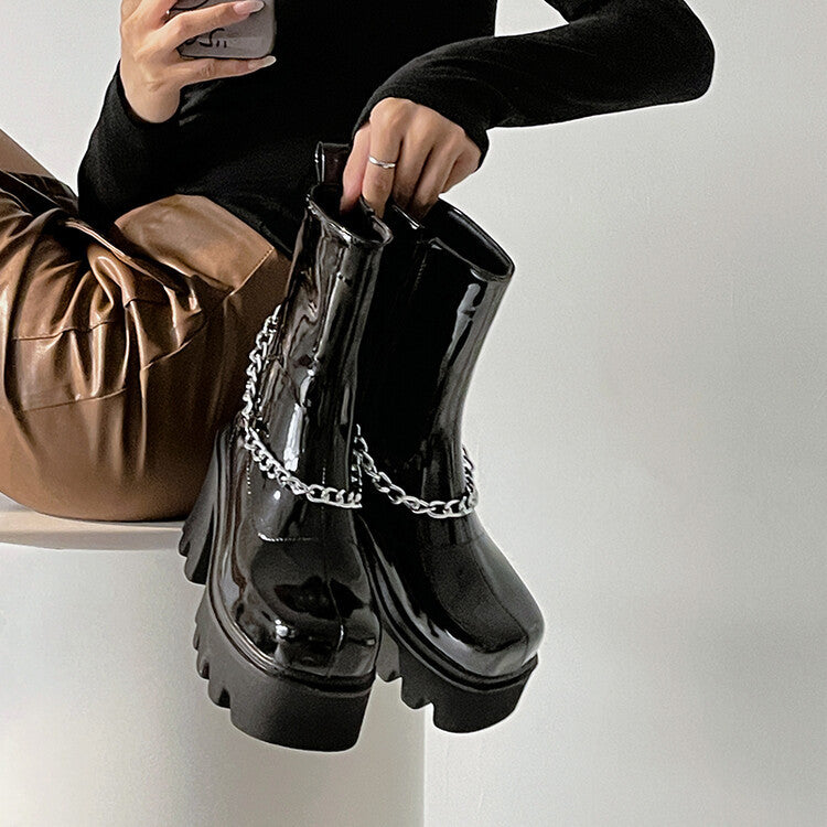 Clean Textured Boots