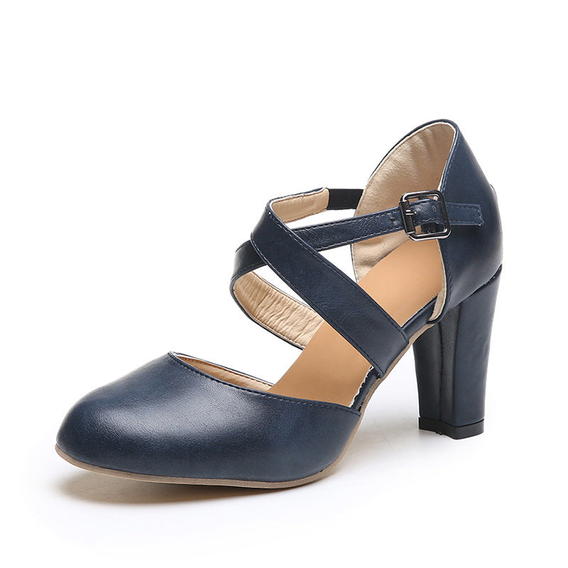 Clean Wedge Sandals