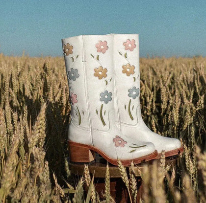 Modern Autumn Boots