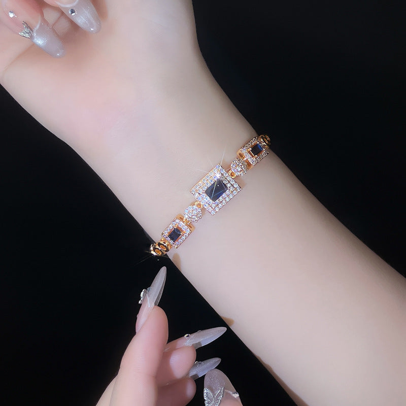 Easy Charm Jewelry