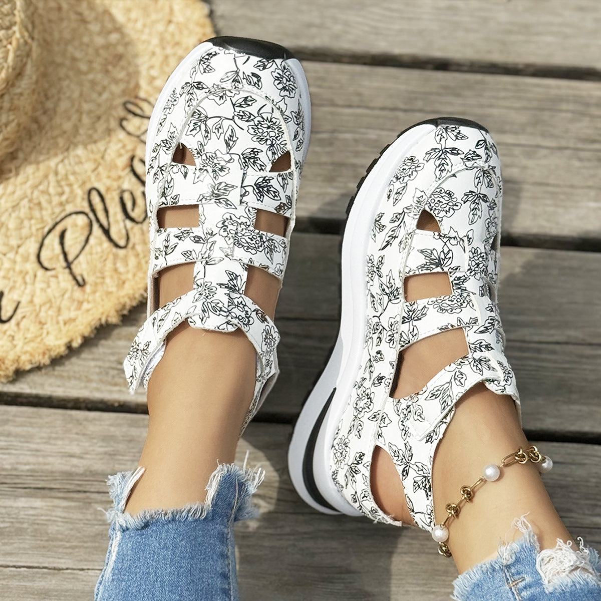 Soft Vacation Sandals