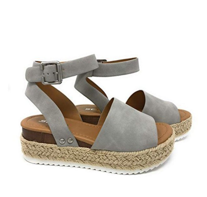 Clean Lightweight Sandals