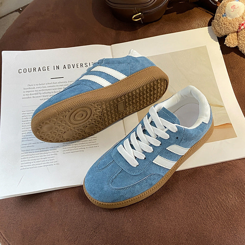 Easy Canvas Sneakers