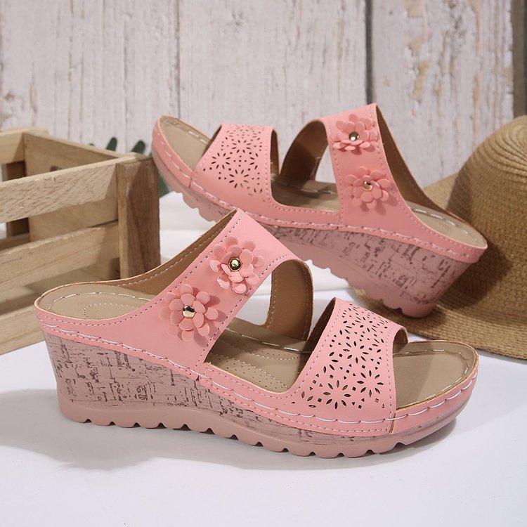 Travel Buckled Sandals