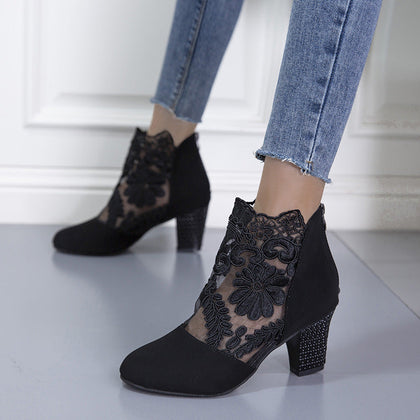 Resort Lightweight Sandals