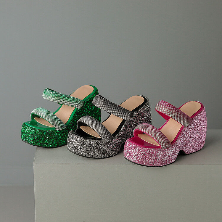 Minimal Summer Sandals