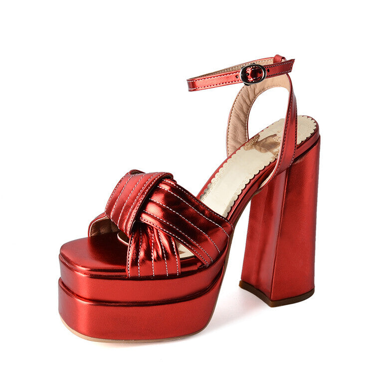 Weekend Platform Sandals