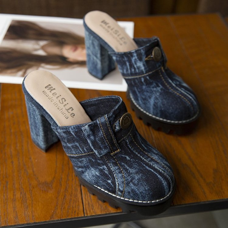 Light Casual Sandals