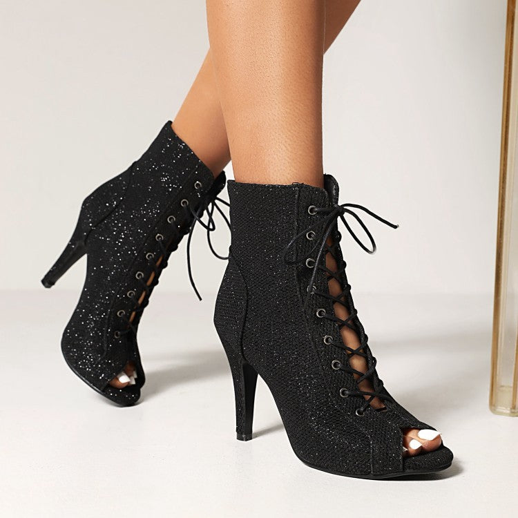 Clean Raffia Sandals