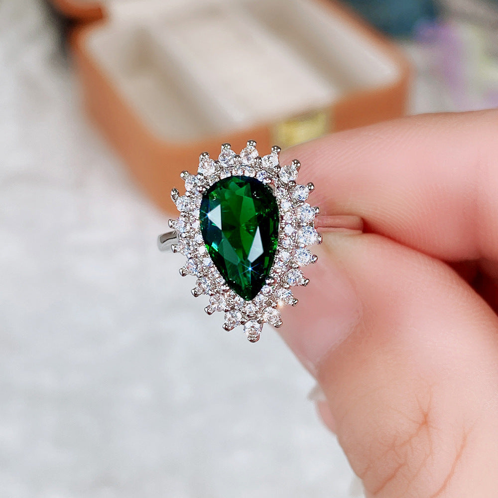 Minimalist Crystal Jewelry