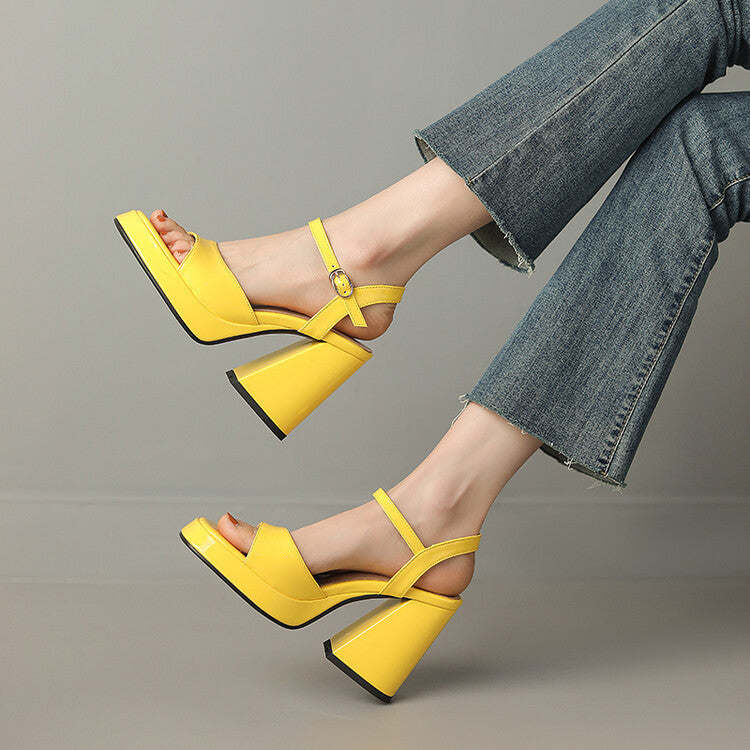Daily Minimal Sandals