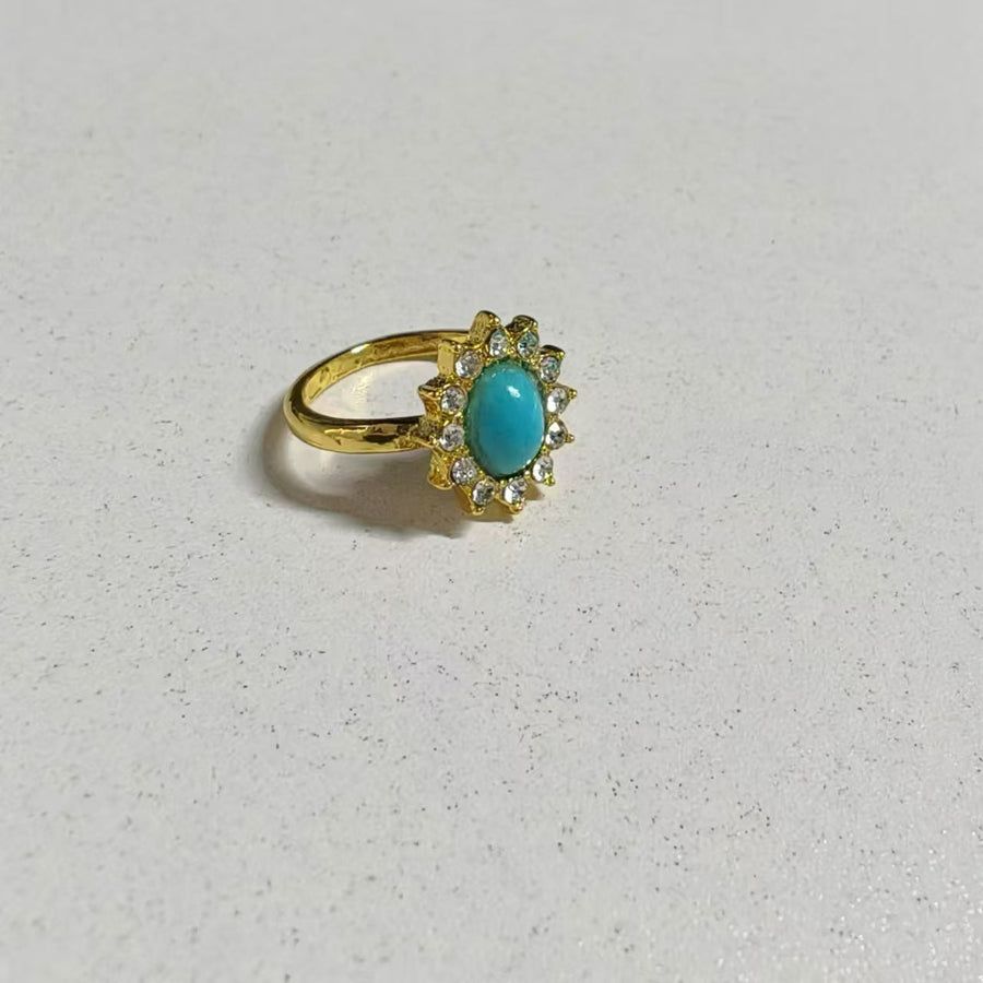 Romantic Gold Jewelry