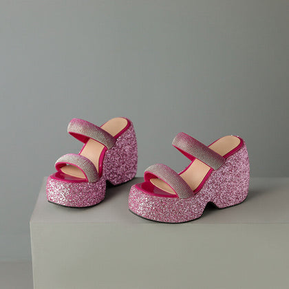 Minimal Summer Sandals