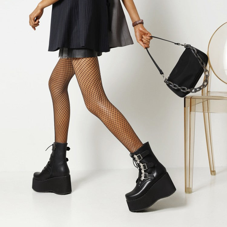 Classic Minimal Boots