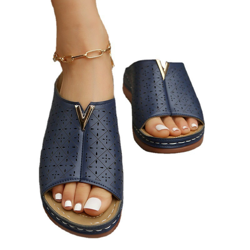 Relaxed Wedge Sandals