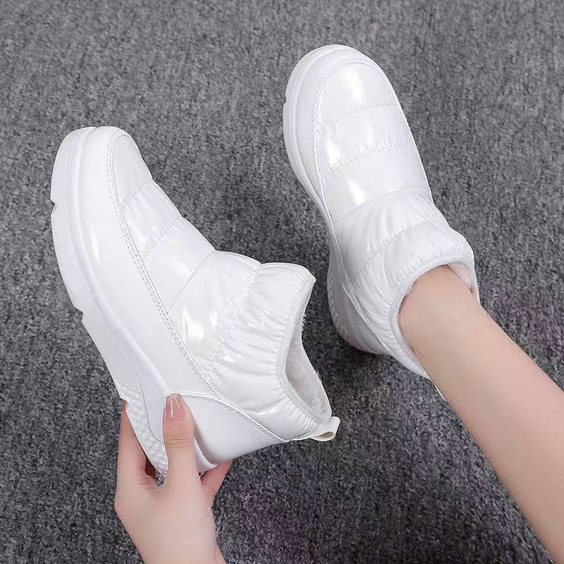 Light Classic Boots