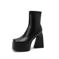Airy Minimal Boots