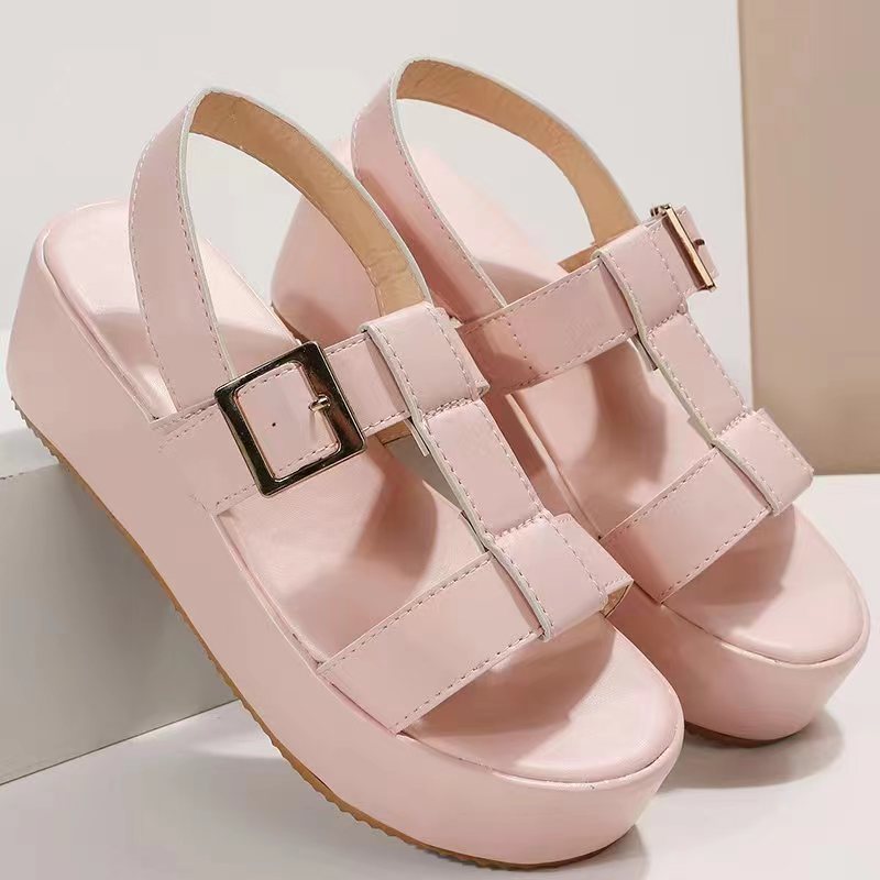 Weekend Cushioned Sandals