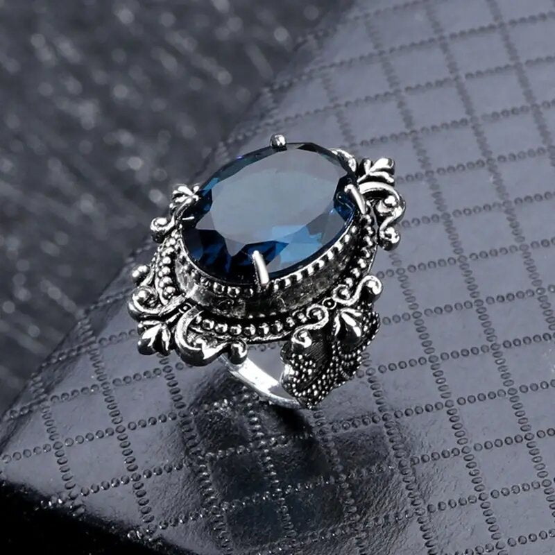 Pretty Romantic Jewelry