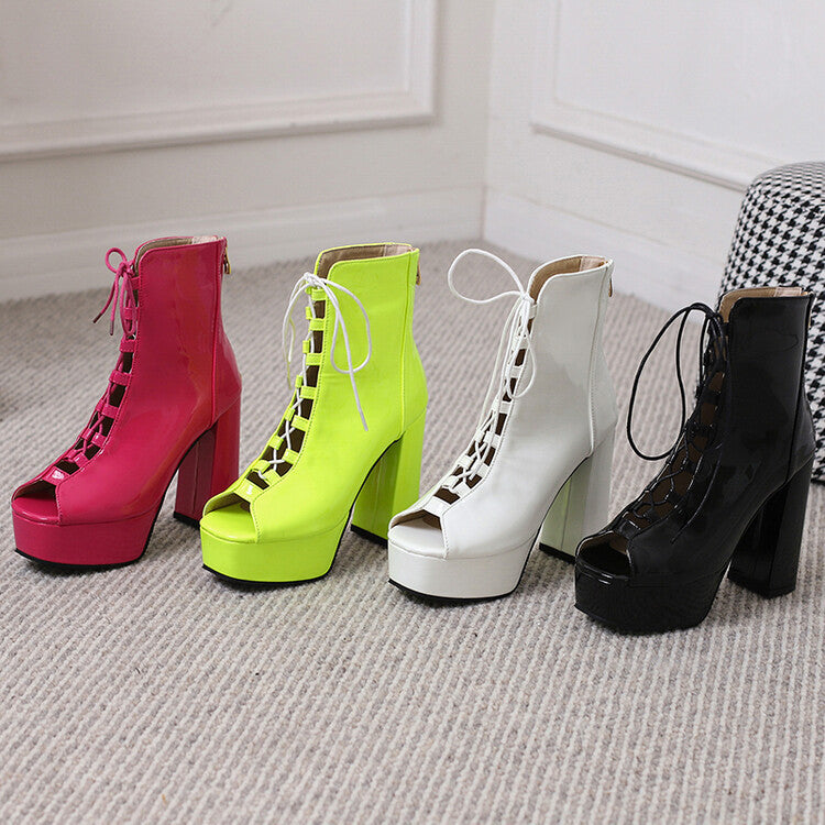 Clean Slide Sandals
