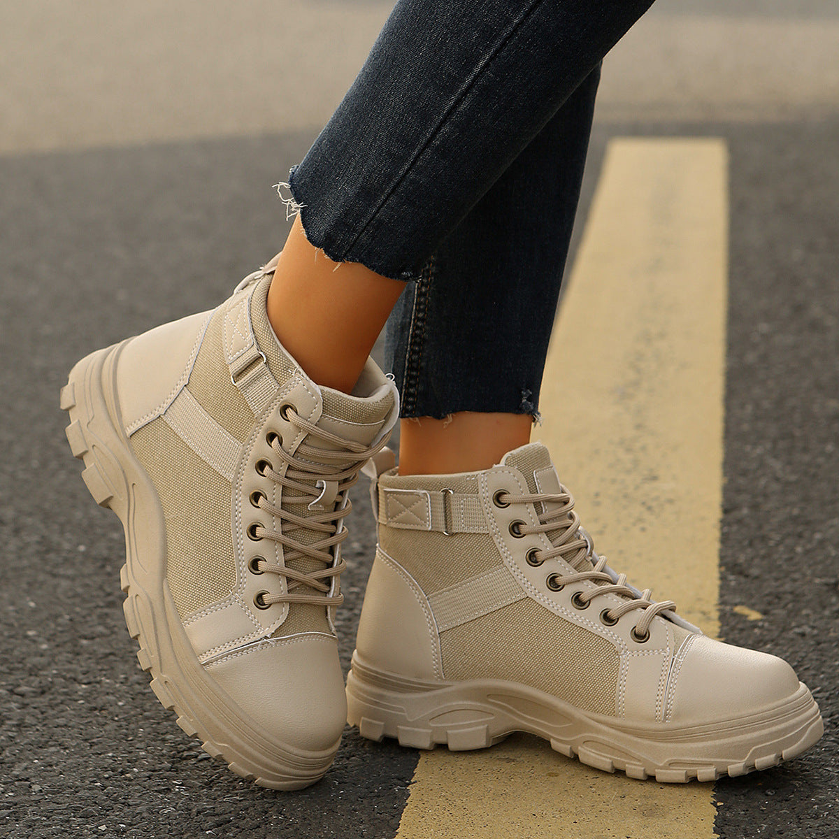 Relaxed Walking Sneakers